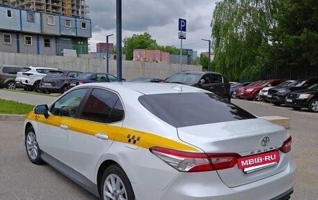 Toyota Camry, 2022 год, 3 100 000 рублей, 3 фотография