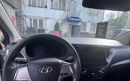 Hyundai Solaris II рестайлинг, 2018 год, 650 000 рублей, 7 фотография