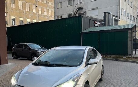 Hyundai Elantra V, 2014 год, 1 100 000 рублей, 3 фотография