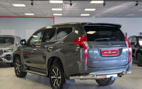 Mitsubishi Pajero Sport III рестайлинг, 2018 год, 2 990 000 рублей, 6 фотография