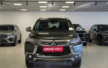 Mitsubishi Pajero Sport III рестайлинг, 2018 год, 2 990 000 рублей, 3 фотография