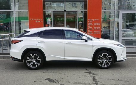 Lexus RX IV рестайлинг, 2022 год, 6 399 000 рублей, 4 фотография