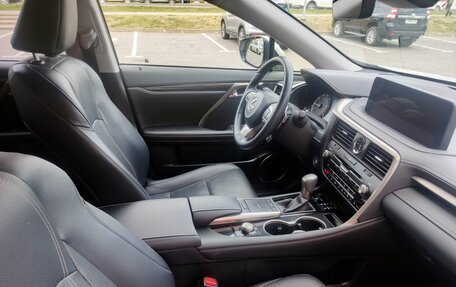 Lexus RX IV рестайлинг, 2022 год, 6 399 000 рублей, 13 фотография