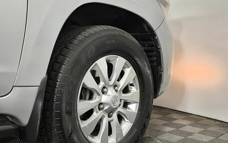Toyota Land Cruiser 200, 2011 год, 3 350 000 рублей, 19 фотография