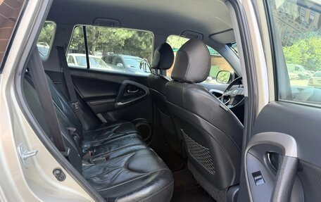 Toyota RAV4, 2006 год, 965 000 рублей, 28 фотография