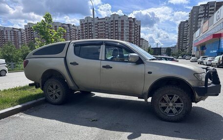 Mitsubishi L200 IV рестайлинг, 2010 год, 1 450 000 рублей, 2 фотография