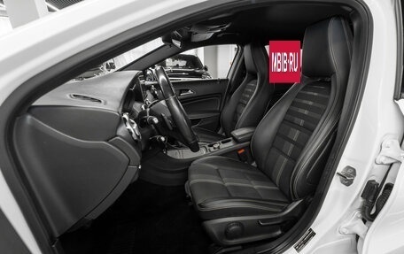 Mercedes-Benz GLA, 2019 год, 2 690 000 рублей, 9 фотография