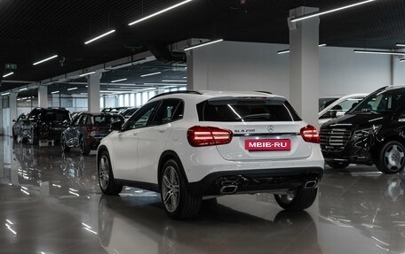 Mercedes-Benz GLA, 2019 год, 2 690 000 рублей, 5 фотография