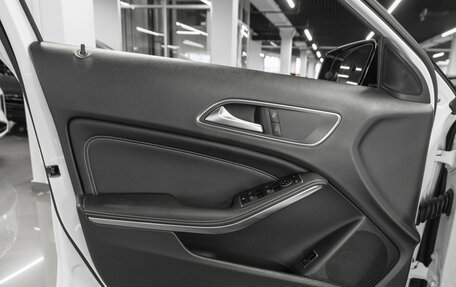 Mercedes-Benz GLA, 2019 год, 2 690 000 рублей, 13 фотография