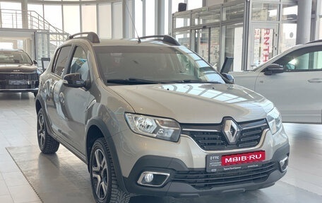 Renault Sandero II рестайлинг, 2021 год, 1 186 000 рублей, 3 фотография
