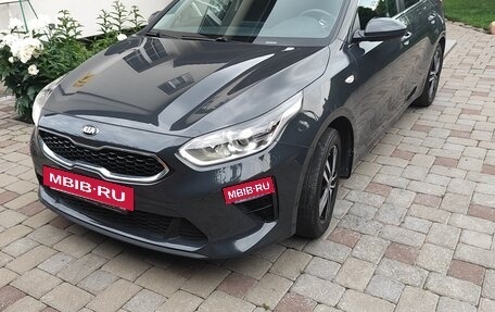 KIA cee'd III, 2018 год, 1 700 000 рублей, 2 фотография