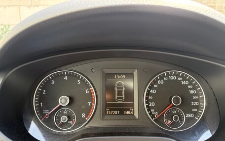 Volkswagen Jetta VI, 2011 год, 915 000 рублей, 12 фотография