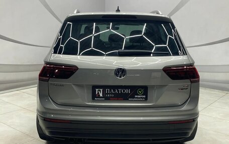 Volkswagen Tiguan II, 2017 год, 1 549 000 рублей, 6 фотография