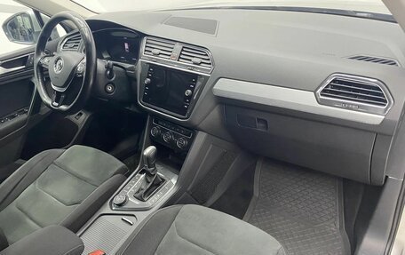 Volkswagen Tiguan II, 2017 год, 1 549 000 рублей, 11 фотография