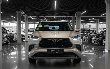 Toyota Highlander, 2026 год, 5 750 000 рублей, 3 фотография