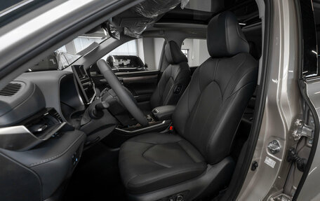 Toyota Highlander, 2026 год, 5 750 000 рублей, 9 фотография