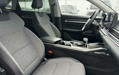 Geely Emgrand, 2023 год, 1 638 000 рублей, 10 фотография