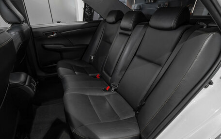 Toyota Camry, 2017 год, 1 890 000 рублей, 12 фотография