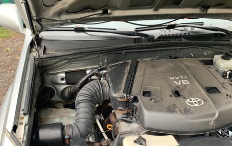 Toyota Land Cruiser Prado 120 рестайлинг, 2004 год, 1 165 000 рублей, 8 фотография