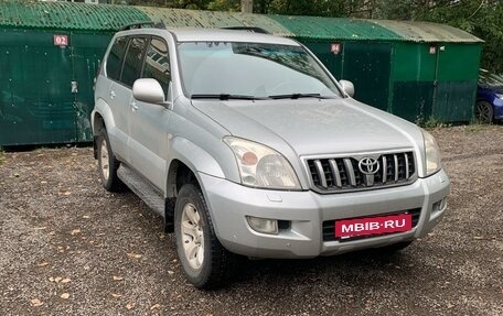 Toyota Land Cruiser Prado 120 рестайлинг, 2004 год, 1 165 000 рублей, 2 фотография