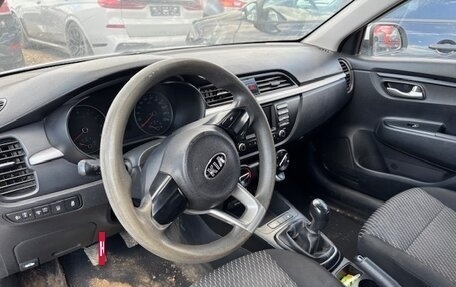 KIA Rio IV, 2018 год, 637 000 рублей, 8 фотография