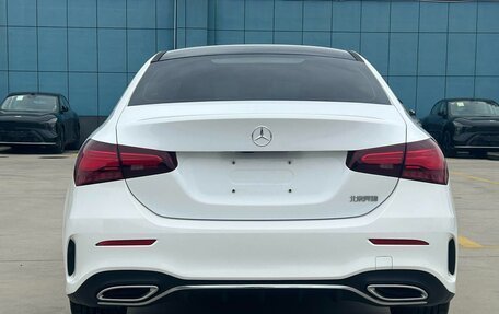 Mercedes-Benz A-Класс, 2023 год, 2 190 000 рублей, 7 фотография