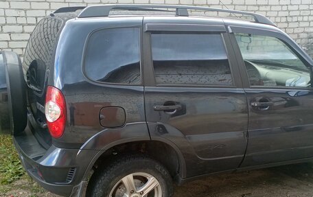 Chevrolet Niva I рестайлинг, 2013 год, 400 000 рублей, 3 фотография