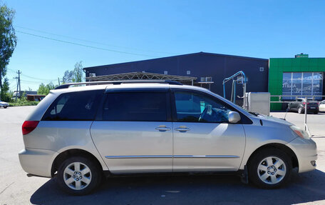 Toyota Sienna II рестайлинг, 2004 год, 1 200 000 рублей, 7 фотография