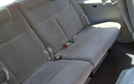 Toyota Sienna II рестайлинг, 2004 год, 1 200 000 рублей, 16 фотография