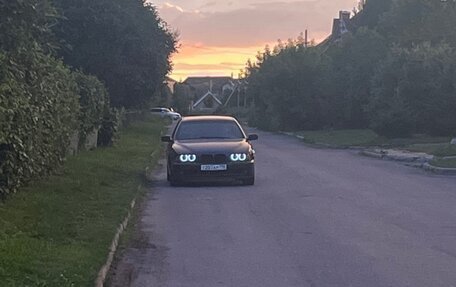 BMW 5 серия, 1998 год, 550 000 рублей, 10 фотография