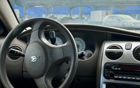Dodge Stratus II, 2003 год, 650 000 рублей, 14 фотография