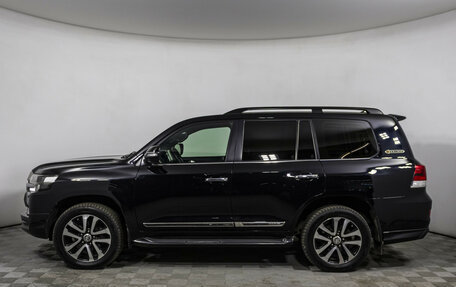 Toyota Land Cruiser 200, 2018 год, 6 899 000 рублей, 9 фотография