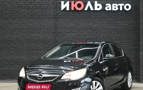 Opel Astra J, 2011 год, 750 000 рублей, 2 фотография