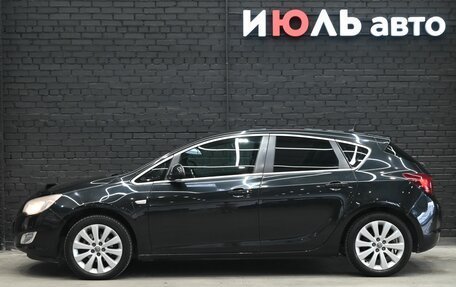 Opel Astra J, 2011 год, 750 000 рублей, 8 фотография