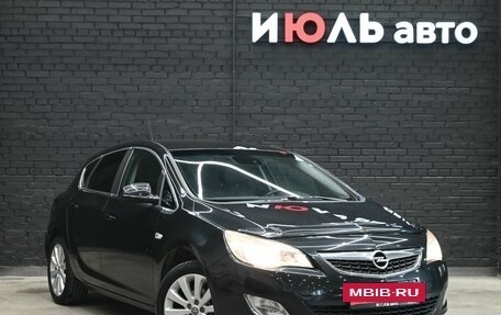 Opel Astra J, 2011 год, 750 000 рублей, 4 фотография