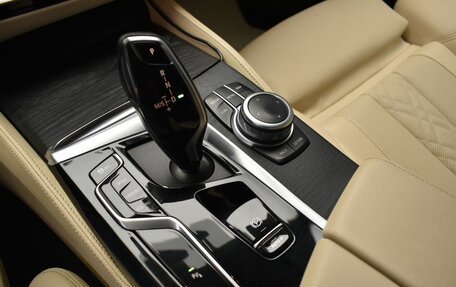 BMW 5 серия, 2021 год, 3 975 000 рублей, 19 фотография