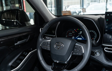 Toyota Highlander, 2026 год, 5 790 000 рублей, 16 фотография