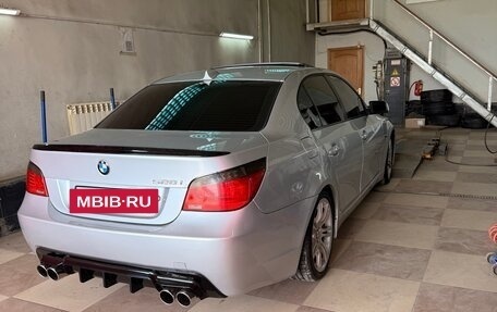 BMW 5 серия, 2008 год, 1 700 000 рублей, 5 фотография