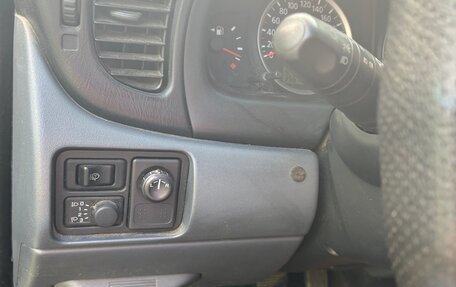 Nissan Almera, 2005 год, 200 000 рублей, 19 фотография