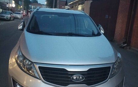 KIA Sportage III, 2010 год, 1 300 000 рублей, 2 фотография