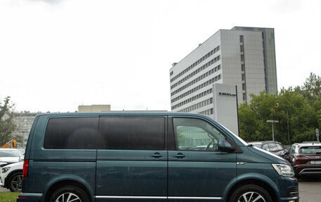 Volkswagen Caravelle T6 рестайлинг, 2018 год, 3 780 000 рублей, 4 фотография