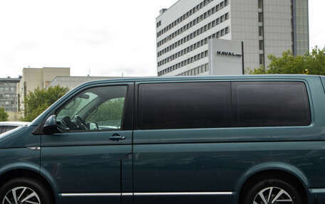 Volkswagen Caravelle T6 рестайлинг, 2018 год, 3 780 000 рублей, 25 фотография