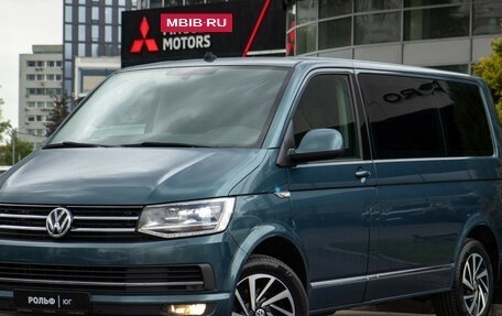 Volkswagen Caravelle T6 рестайлинг, 2018 год, 3 780 000 рублей, 23 фотография