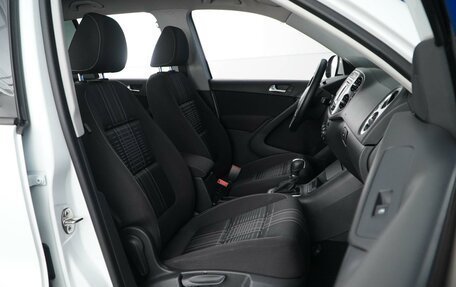 Volkswagen Tiguan I, 2016 год, 1 697 077 рублей, 8 фотография
