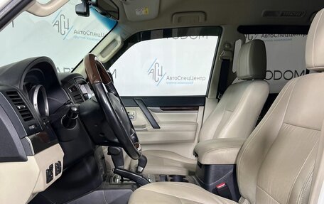 Mitsubishi Pajero IV, 2019 год, 3 447 000 рублей, 8 фотография