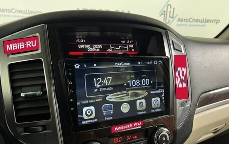 Mitsubishi Pajero IV, 2019 год, 3 447 000 рублей, 13 фотография