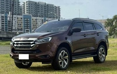 Isuzu MU-X, 2024 год, 3 300 000 рублей, 1 фотография