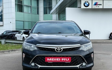 Toyota Camry, 2017 год, 2 197 000 рублей, 9 фотография