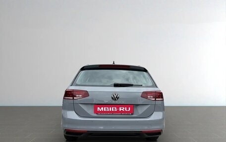 Volkswagen Passat B8 рестайлинг, 2023 год, 2 175 000 рублей, 5 фотография