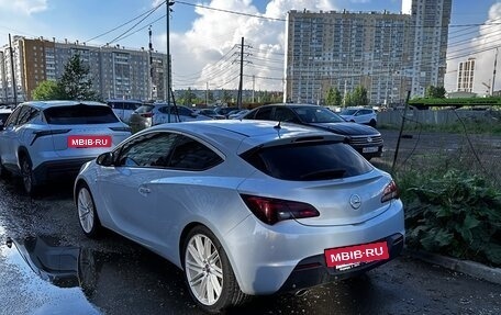 Opel Astra J, 2011 год, 650 000 рублей, 3 фотография